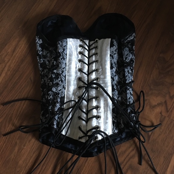 Adjustable black and white lace-up corset - Picture 2 of 8